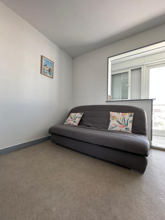 Plaisirs Ensables Apartment Calais Exterior photo